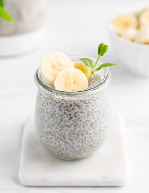 Chia banana yogurt bowl