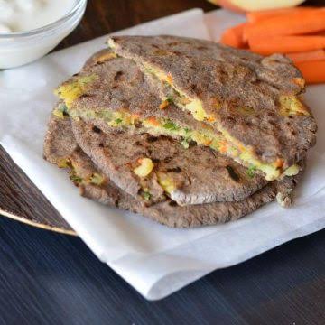 Kuttu pyaaz roti