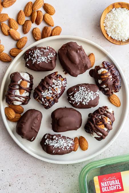 Stuffed dates delight